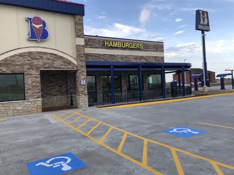 Fresh Ice Cream, Dairy and Grocery Store in Blackwell, OK Braum's