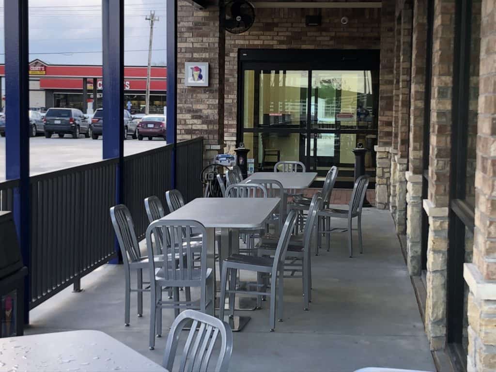 Fresh Ice Cream, Dairy and Grocery Store in Blackwell, OK Braum's